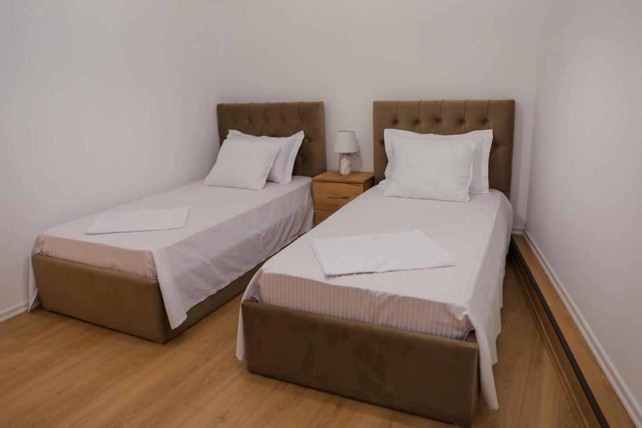 Cuci B&B Berat Bagian luar foto